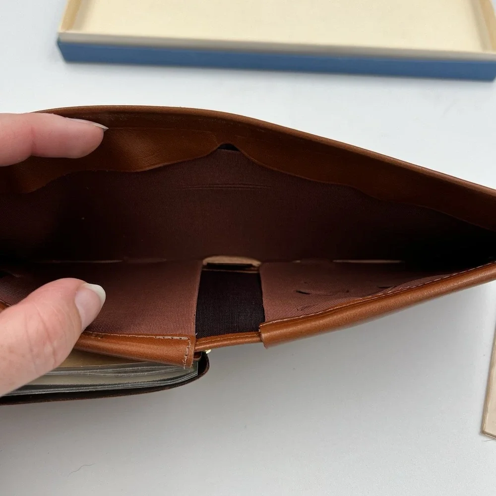 NEW! Vintage Cognac Brown Leather Wallet Mens Photo Pockets Bi-Fold Card Holder